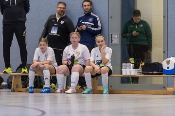 Bild 27 - C-Juniorinnen 3 Loewinnen Cup